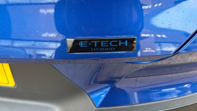 Renault Symbioz 1.6 E-Tech FHEV 145 Iconic Esprit Alpine 5dr Auto Hybrid Estate